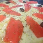 CHICA-MUZZARELLA-Y-MORRÓN